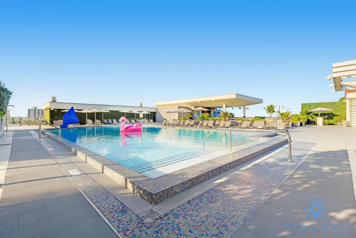 Rooftop Pool & Hot Tub - Gym - Hollywood Beach Eksteriør bilde
